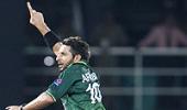 Afridi rescues Pak from the brink against Canada