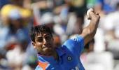 Anil Kumble: Nehra must play; it's his home ground