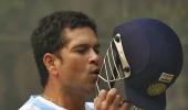 Hope Sachin gets 100th ton at Kotla: Dhoni