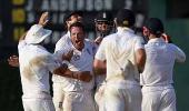 Swann's late strikes take England close to win