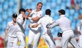 Pakistan hit back as 16 wickets tumble