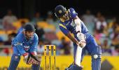 Thirimanne, Mathews power Sri Lanka to 289-6