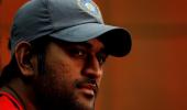 Should M S Dhoni give up the Test captaincy? Have your say