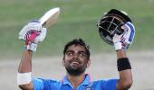 Is Kohli ready to step into Dravid's shoes?