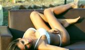Poonam Pandey strips for Virat Kohli