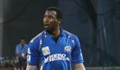 Mumbai unsure about playing Pollard against RCB