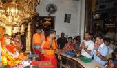 First Look: Yuvraj visits Siddhivinayak temple