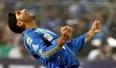 Mumbai Indians retain Harbhajan, Jadeja stays at CSK