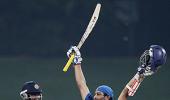 Dilshan hits ton to lead SL to big win over NZ