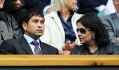 Upset wife fearsome than enraged pacer, jokes Sachin