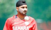 Harbhajan, Ishant demoted to Grade B in BCCI contracts