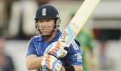 Bell, Trott lead England to easy victory