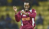 World T20: West Indies pip England by 15 runs in Pallekele