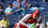 IPL: Gilchrist first 'keeper to complete 40 catches