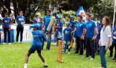 Sachin, Ponting bring smiles to underprivileged kids