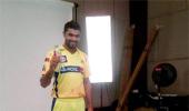 Dhoni takes the mickey out of 'Sir Ravindra Jadeja'