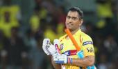 Dhoni stars in Chennai's 5-wkt win over Hyderabad