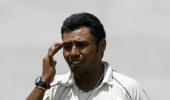 Mystery surrounds Kaneria's sudden departure from Pak to India