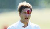 Zimbabwe bowler Jarvis dumps country for Lancashire