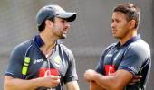 Khawaja, Maxwell eye quality practice in warm-up match