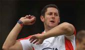 England's Bresnan undergoes elbow surgery