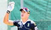 South Africa retain Du Plessis as T20 captain