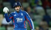 Cook anchors easy win for England in New Zealand