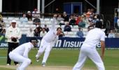 Swann shines as England cruise to Ashes warmup win