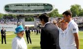 PHOTOS: Queen Elizabeth's day out at Lord's