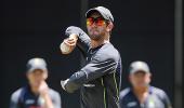 MacGill backs Maxwell-Lyon combine for Hyderabad Test