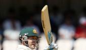 Australian batting flounders again, India takes control