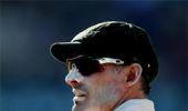 Hussey says no plans of Test comeback