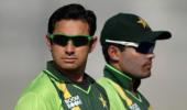 Pakistan spinner Ajmal forced to apologise to coach