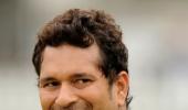 'Tendulkar should get to play in Mumbai on emotional grounds'