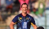 Broom's blistering century propels Otago to big win