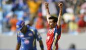 IPL: Bowlers set up Bangalore's easy win over Mumbai