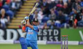 Gavaskar rates Raina's Cardiff knock 'one of the best' overseas