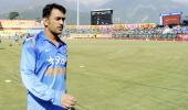 'Individually, Dhoni can't win you a World Cup'