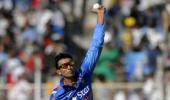 Left-arm spinner Axar to replace injured Jadeja for last 2 Tests