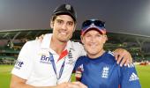 Cricket Buzz: Flower defends Cook captaincy