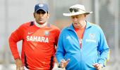 Dhoni, Fletcher avoid media before departure for WT20!