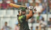 Akmal, spinners win it for Pakistan
