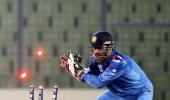 Dhoni to get souvenir LED stump if India wins WT20