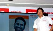 Sports shorts: Digital photo mosaic of Tendulkar unveiled