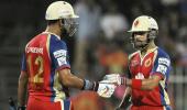 Kohli lashes out at Yuvi's critics