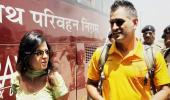 WATCH: When Dhoni turned the table on wife Sakshi