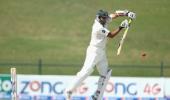 New Zealand peg back Pakistan with late wickets