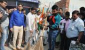 Raina completes PM Modi's Swacch Bharat Challenge