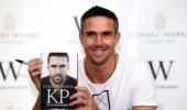 Pietersen open to England return if ECB chief Giles quits