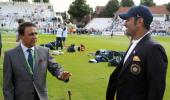 Would have staged dharna if Dhoni had quit playing: Gavaskar